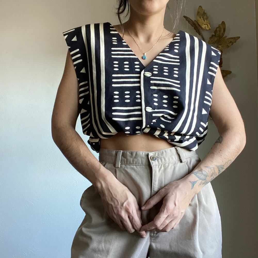 Patterned Cotton Vest - Picture 2 of 7